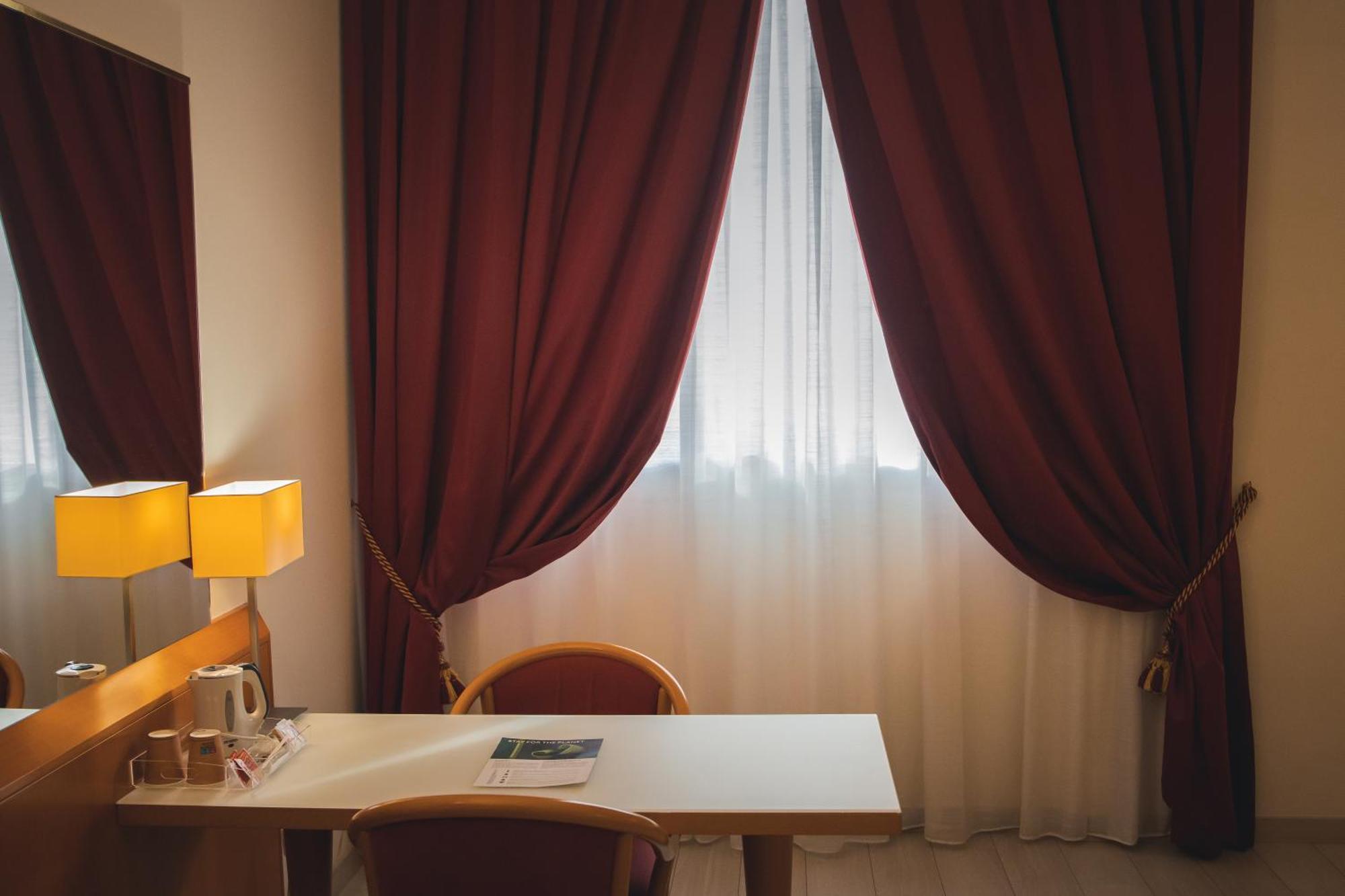 Best Western Mirage Hotel Fiera Paderno Dugnano Kültér fotó