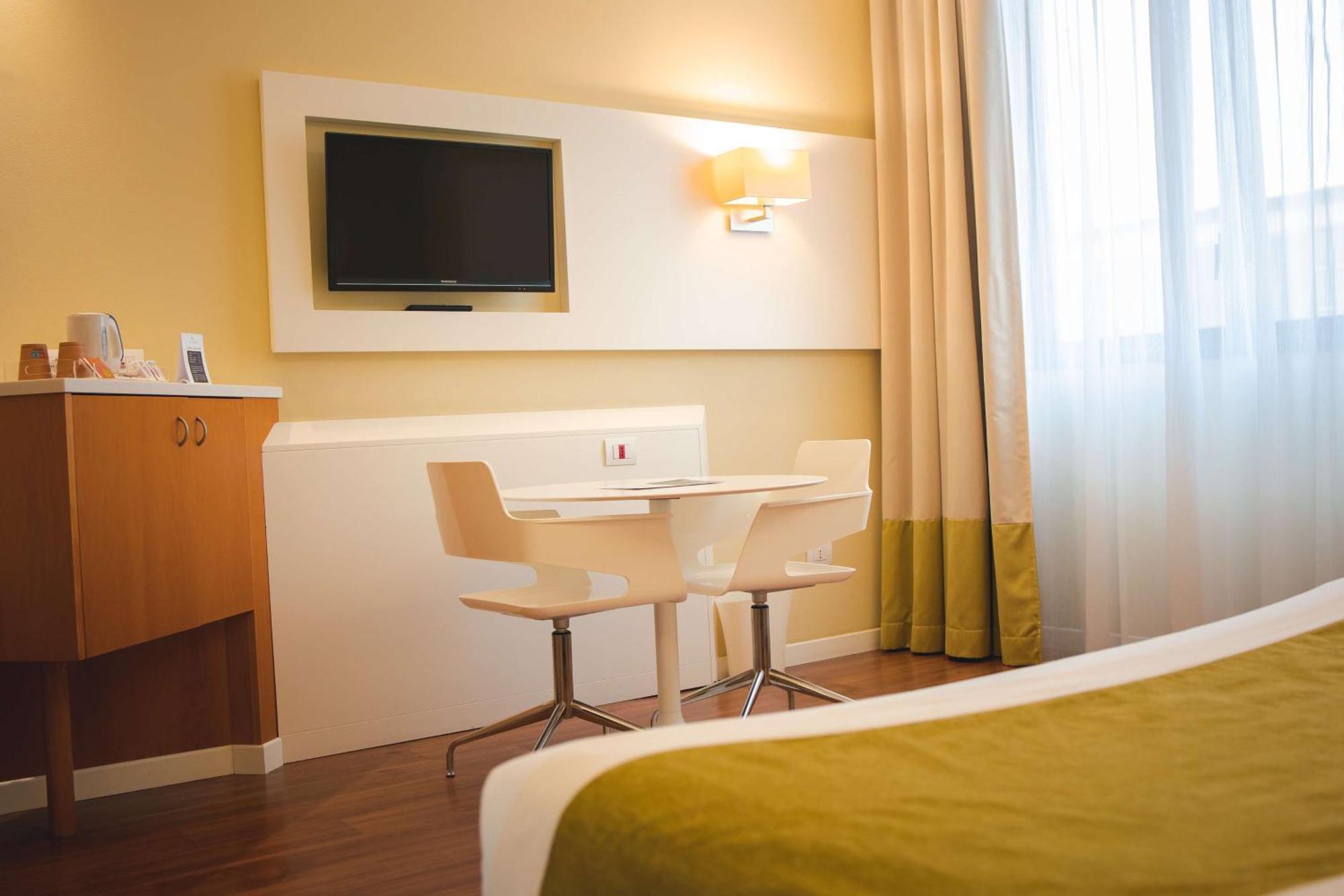 Best Western Mirage Hotel Fiera Paderno Dugnano Kültér fotó