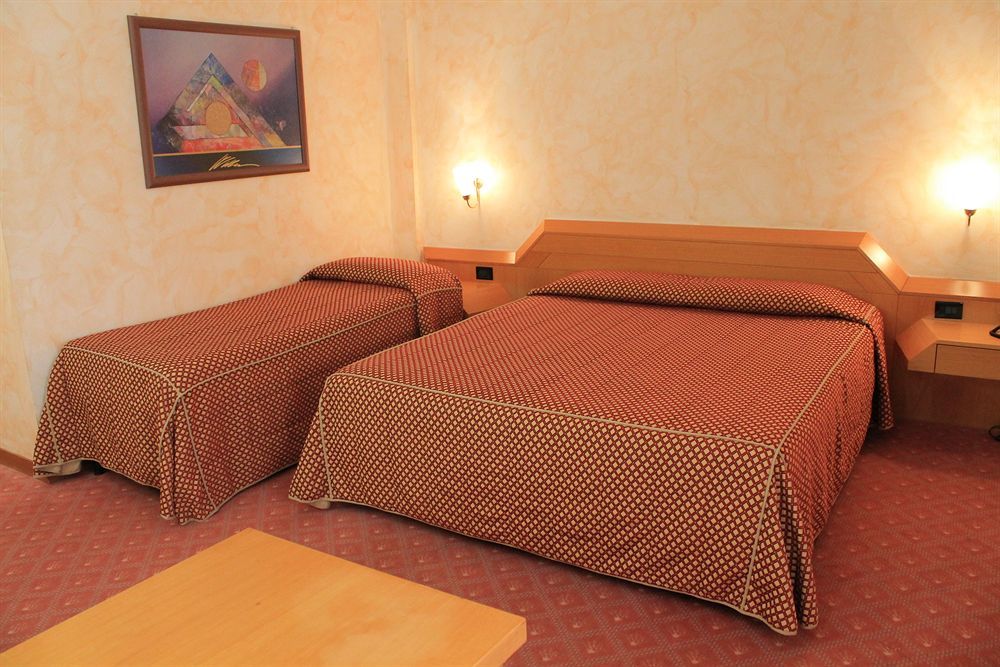Best Western Mirage Hotel Fiera Paderno Dugnano Kültér fotó